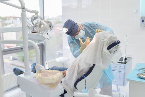 Best Emergency Tooth Extraction in Thonotosassa, FL